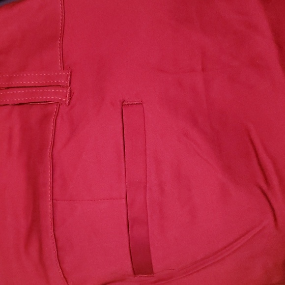 Plus Size 14 Torrid Deep Pink Sateen Shorts New stretchy - Picture 4 of 4